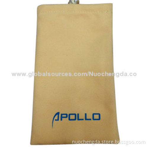 Yellow microfiber pouches with silkscreen, customized logos are accepted